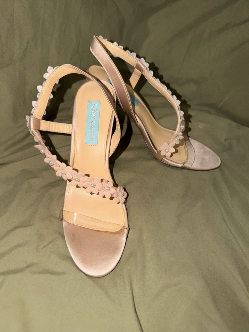 Blue by Betsey Johnson Blush Pink Floral Embellished Slingback Heels Bridal - Picture 3 of 7